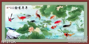 Tranh sơn dầu cá chép trong hồ sen màu biếc in treo tường