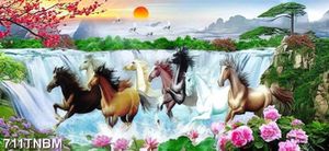 Tranh bát mã bên hoa sen và cò trang trí phòng khách