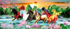 Tranh cành đào bát mã và hoa sen gắn tường